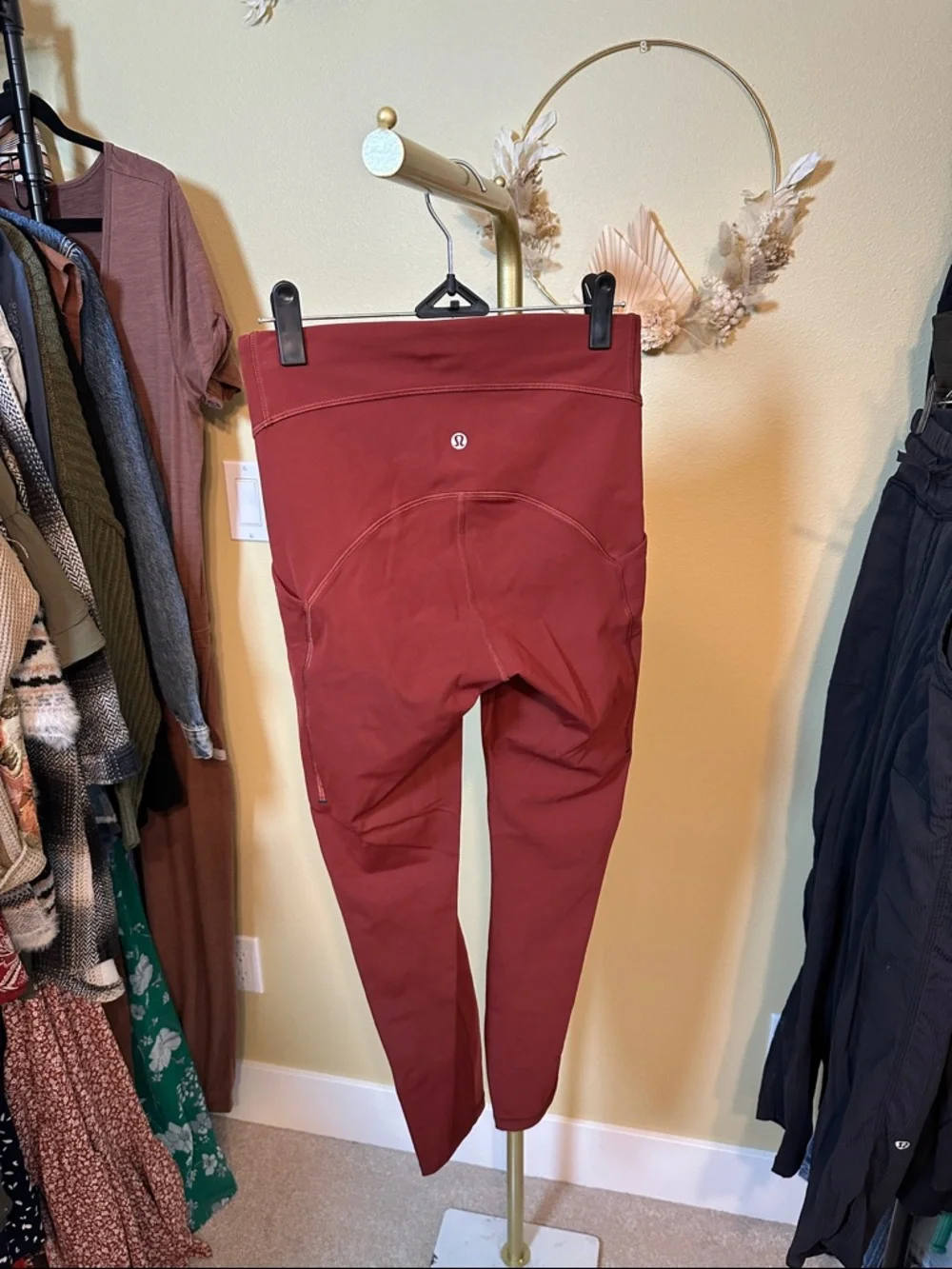 Lululemon Power Thru High-Rise Tight 25" - Picture 4 of 4